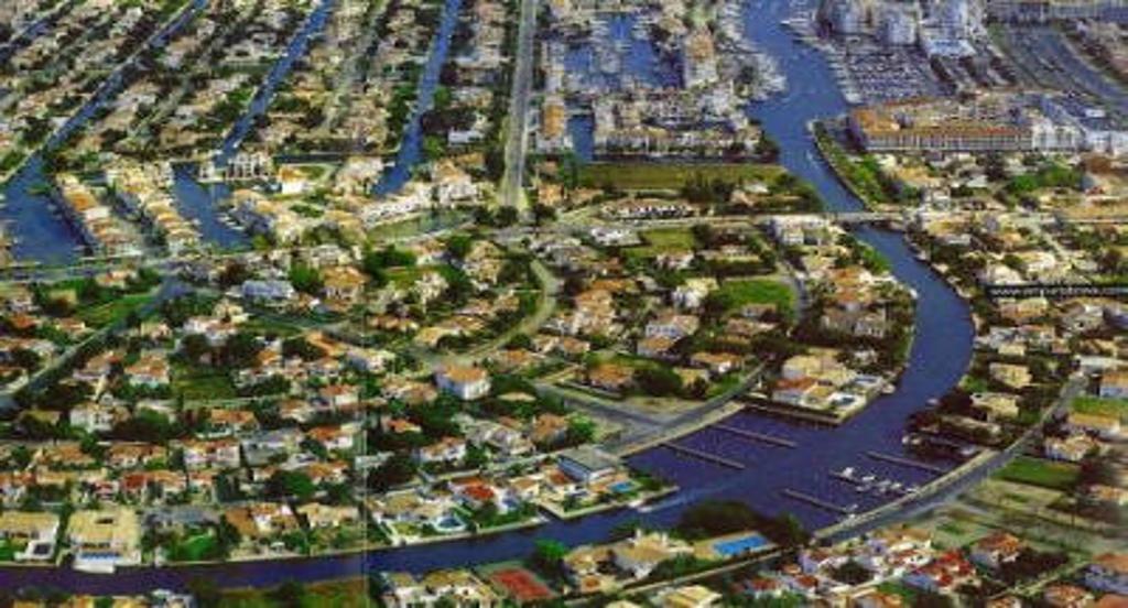 Apartamento Dinasty Empuriabrava Ngoại thất bức ảnh